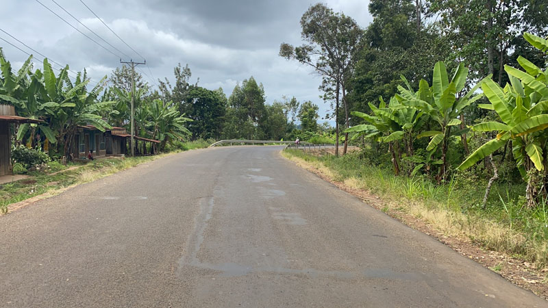 15、肯尼亞RWC251公路項(xiàng)目 (2).jpg